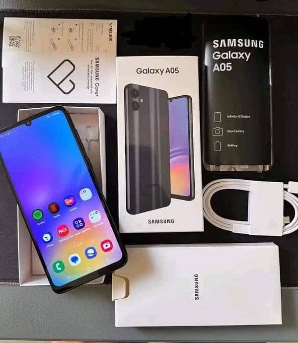 Samsung A05 (4/64)better than Redmi 13C Redmi A3 Tecno Spark 20 0