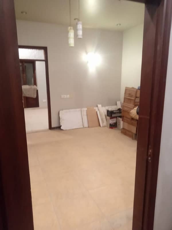 2BAD DD PORTION FOR RENT 2ND FLOOR GULSHAN E IQBAL BLOCK6 3