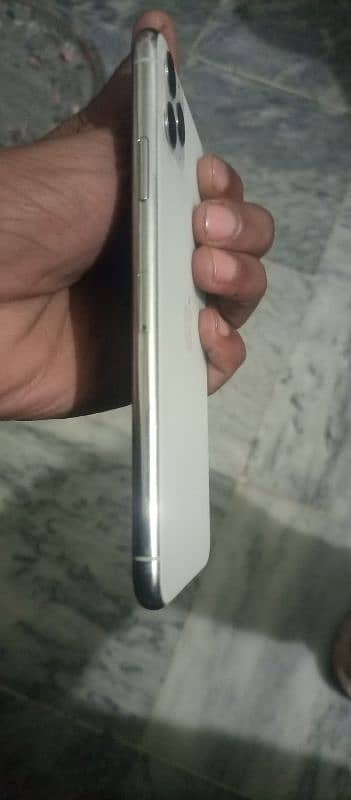 I phone 11pro max bypass hona wala ha 5