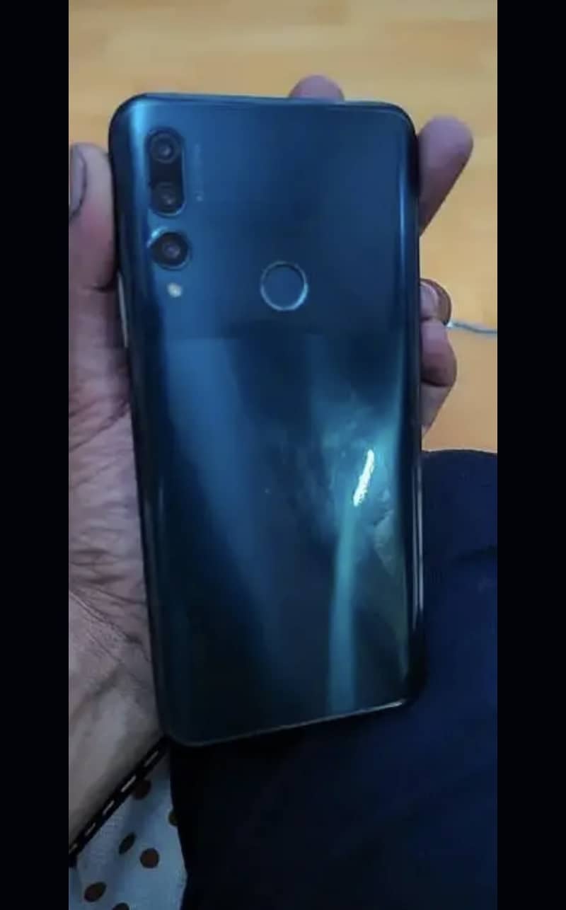 Huawei y9 prime 2019 (4/128gb) popup cam 2