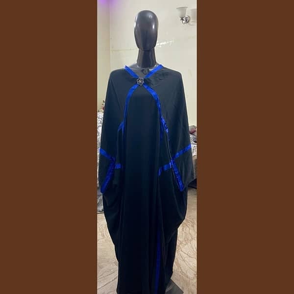 mannequins / arabic style abayas 7