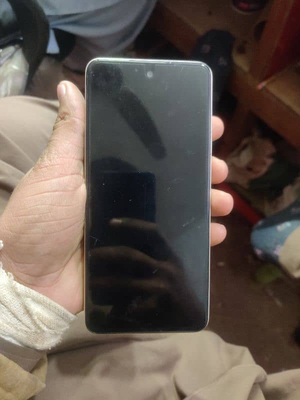 Infinix Smart 8 4+4Gb Ram 64Gb 10/10 condition 2