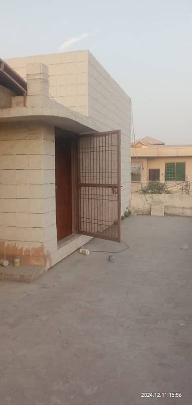 10 Marla Single Story House Available For Rent In Gulberg Town Lahore 10