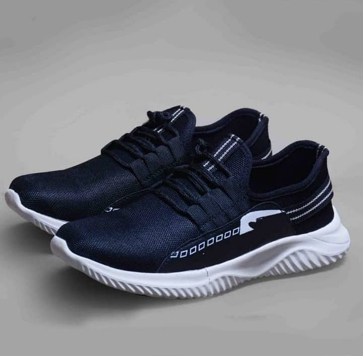 Blue colour sports sneakers for men's 1