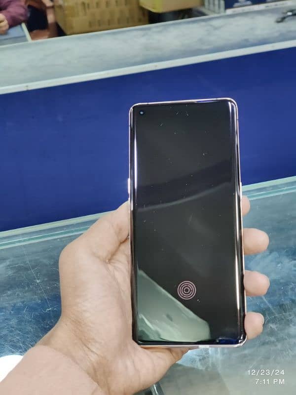 Oppo find x2 pro 1