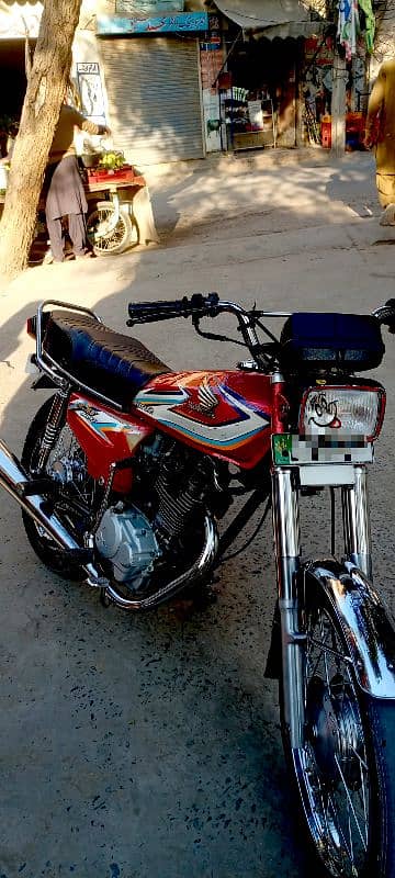 Honda. 125 2016 1