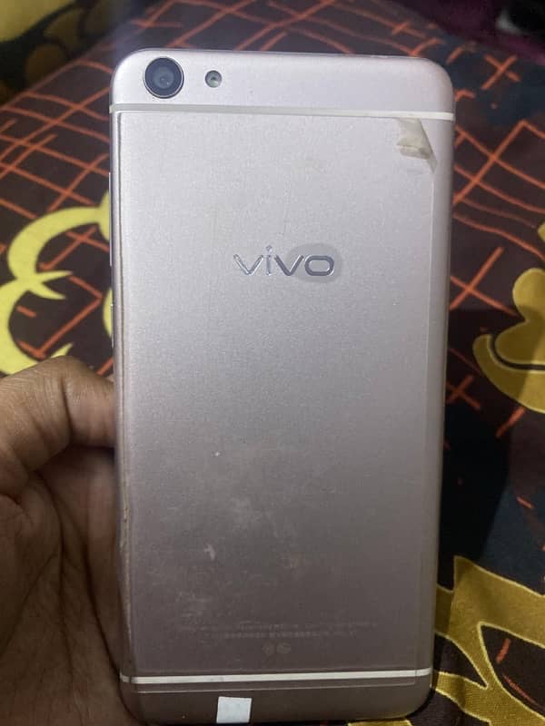 Vivo X7 | 4-64 | PTA Approved | Slightly Used 2