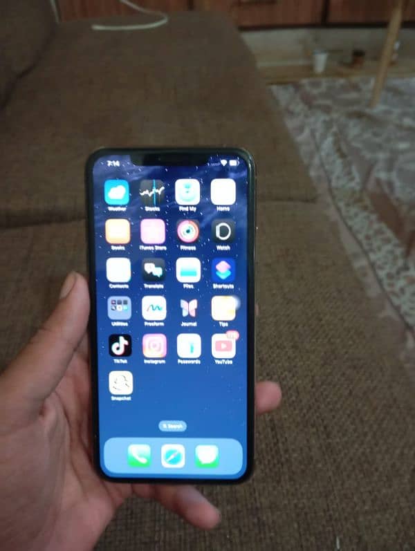 iPhone 11 pro Max 1