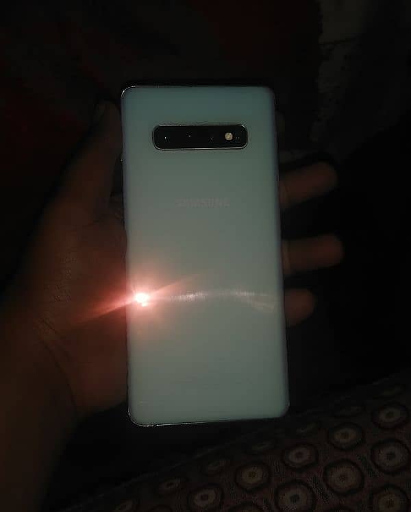 SAMSUNG S10 PLUS Full box 2