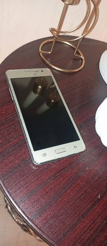 Samsung Galaxy Grand Prime Gold Edition 0