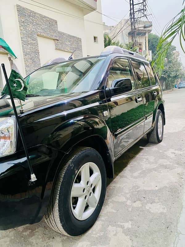 Nissan X Trail 2006 totally original condition 14