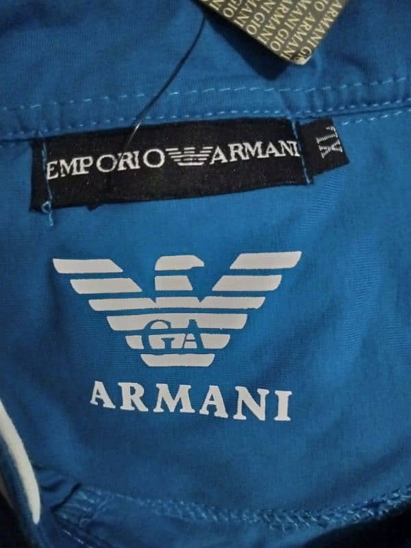 Armani T-shirt XL 3