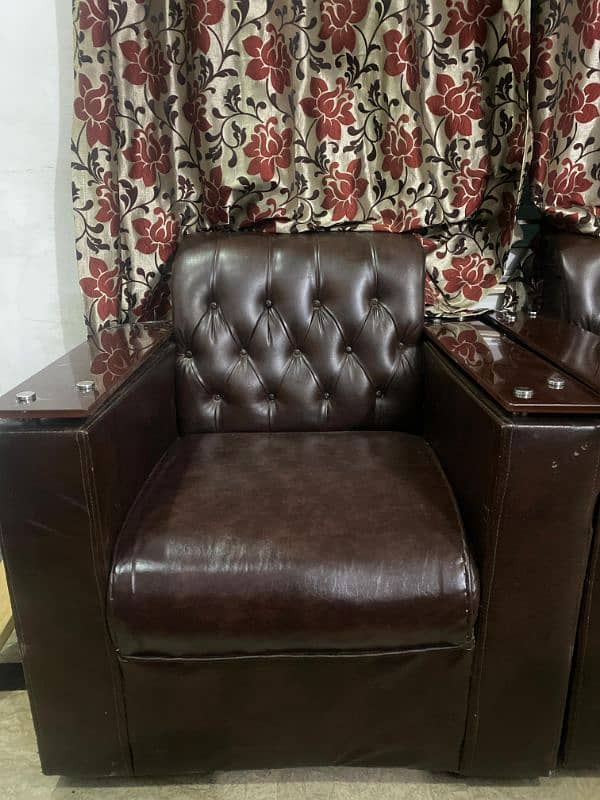 5 seater sofa 6