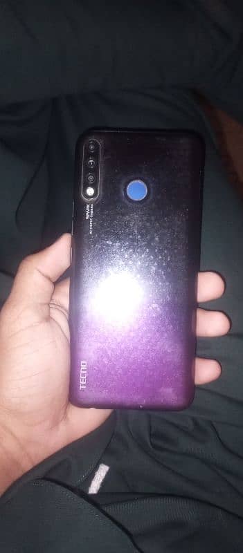 Tecno spark 4 3