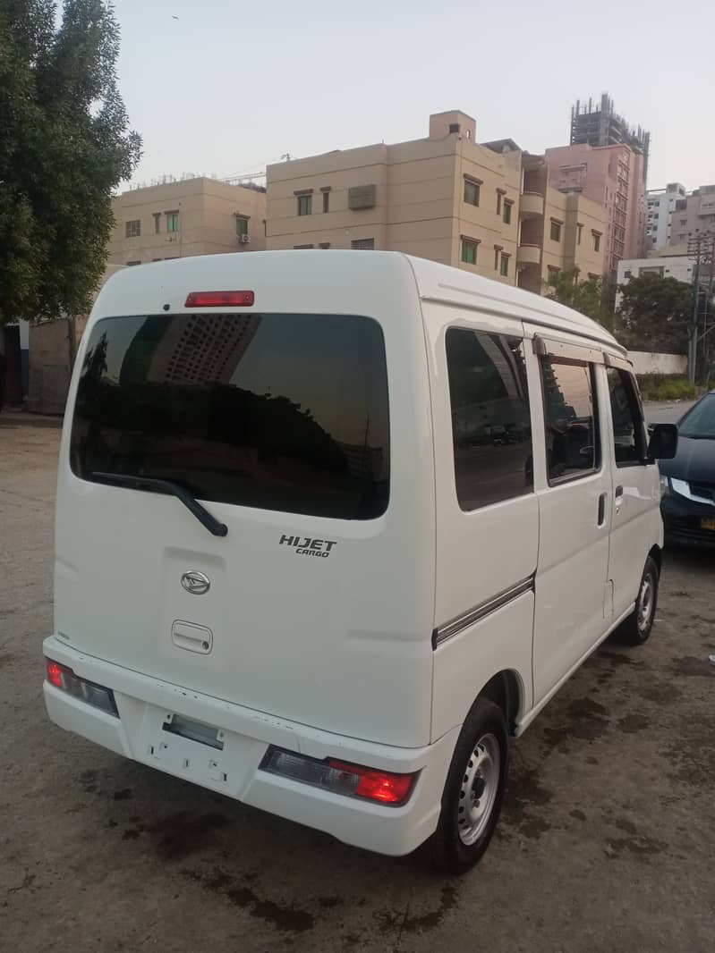 Daihatsu Hijet 2019 Deluxe 3