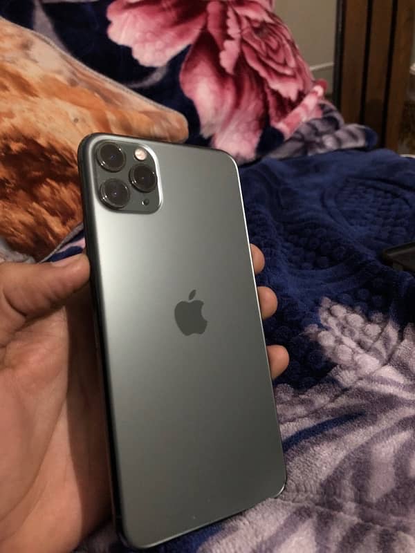 IPHONE 11 PRO MAX 64gb PTA APRROVED 0