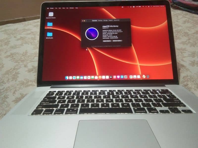 MACBOOK PRO MID 2015 0