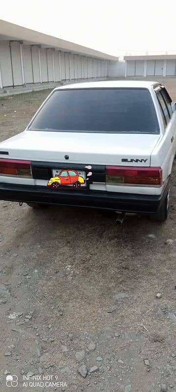 Nissan Sunny 1987 3