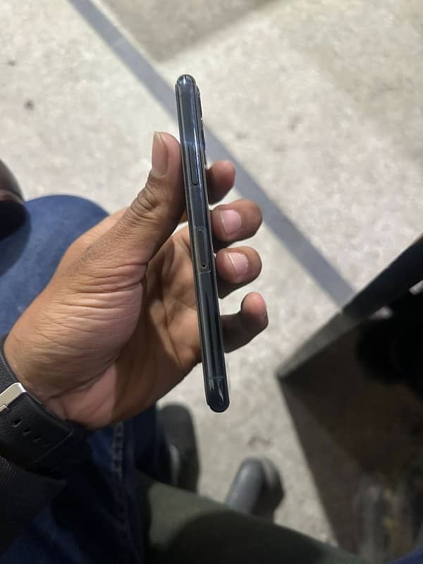 iphone 11pro pta approv 6