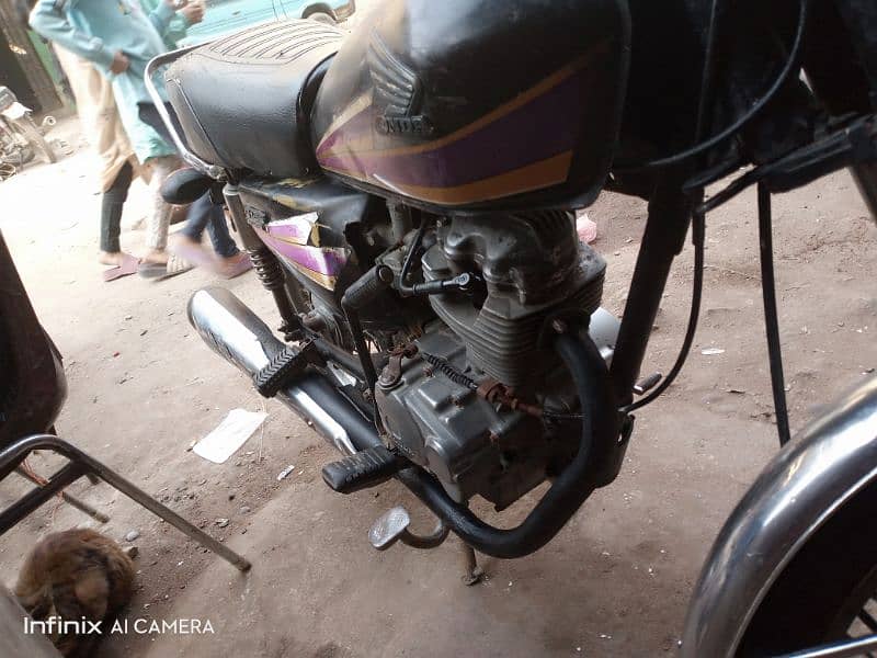 Honda 125 urgent sale 9