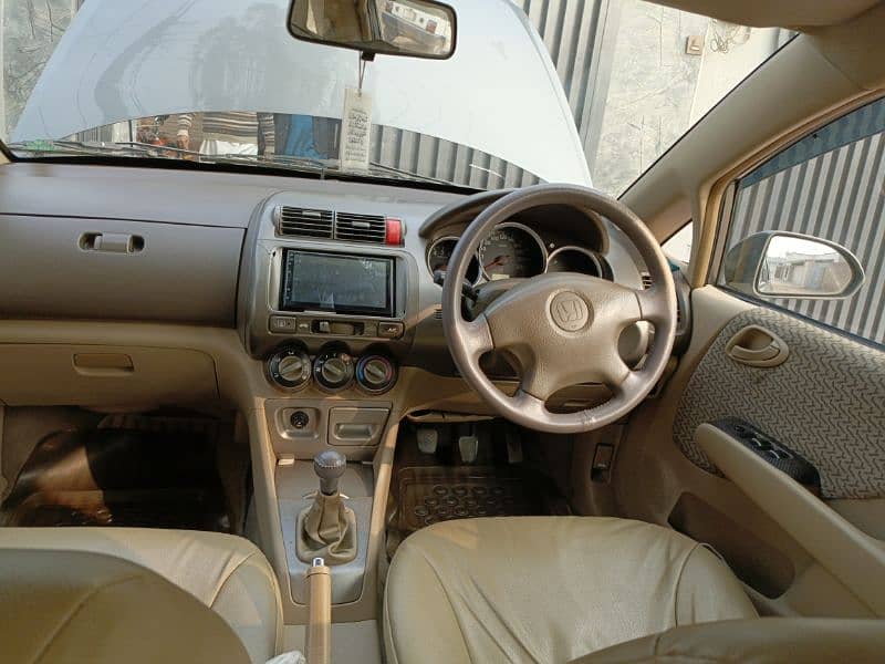 Honda City IDSI 2004 10