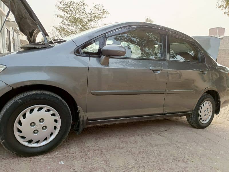 Honda City IDSI 2004 12