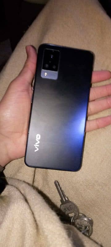 vivo v21 10/10 2