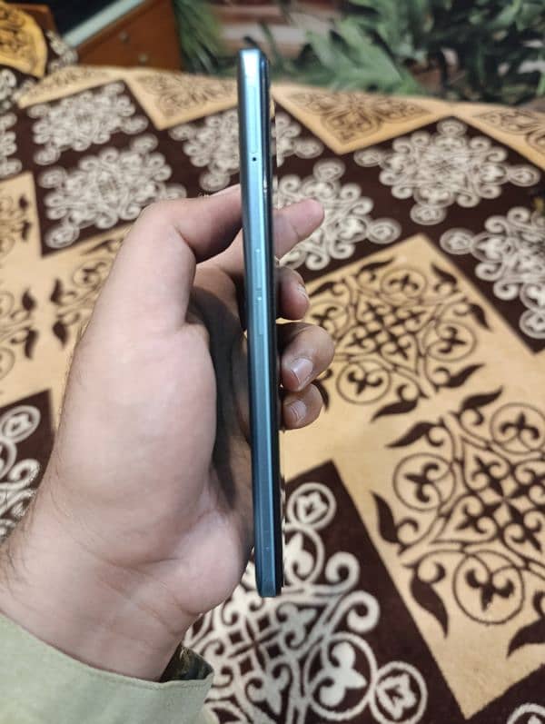 Realme Narzo 50 4+1/64 Full Box Pack Condition 10/10 3