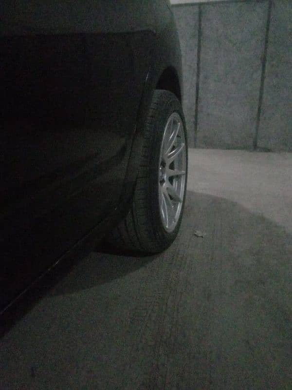 17 inch rim with low profile tyre 1