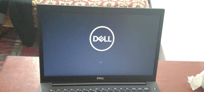 Dell 7490 i5 8 generation 4