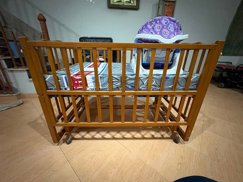 Wooden baby cot 2