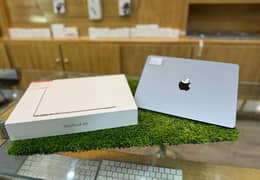 Macbook Air M2 model 2022 03464561048 call my WhatsApp number