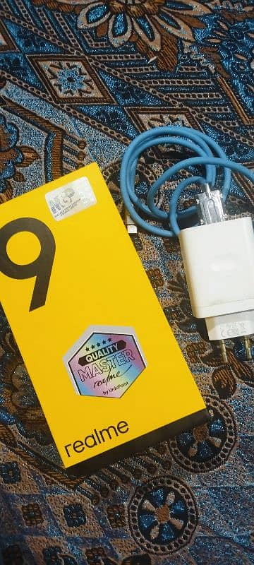 Realme 9 for Urgent Sale 8+4GB 128GB 108 Mp cam. 3