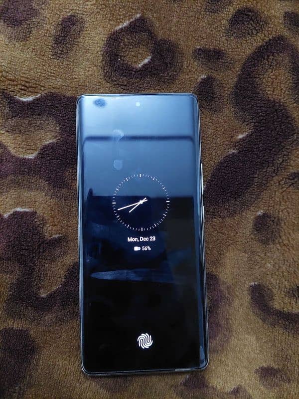 Infinix Zero 30 like new 6