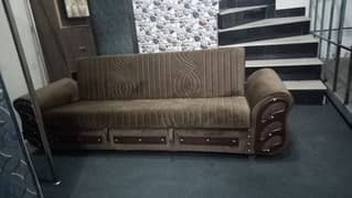 Sofa come bed