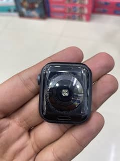 Apple watch series 5 40mm