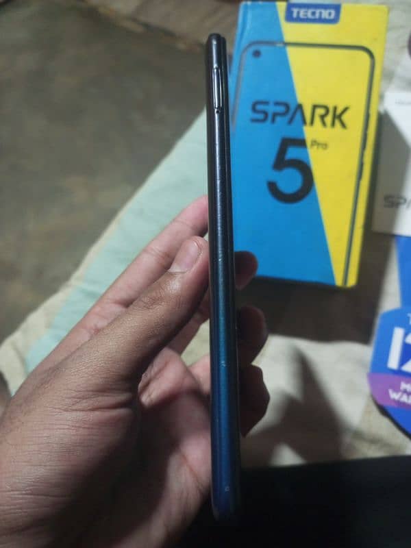 Tecno spark 5pro with box 2