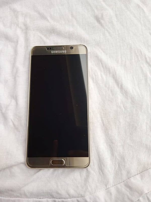 Samsung Galaxy Note 5 (4/32 GB) 1