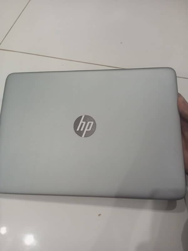 HP Elitebook 840 G4 Intel Core i5 7TH Generation CONDITION is 10 by 10 3