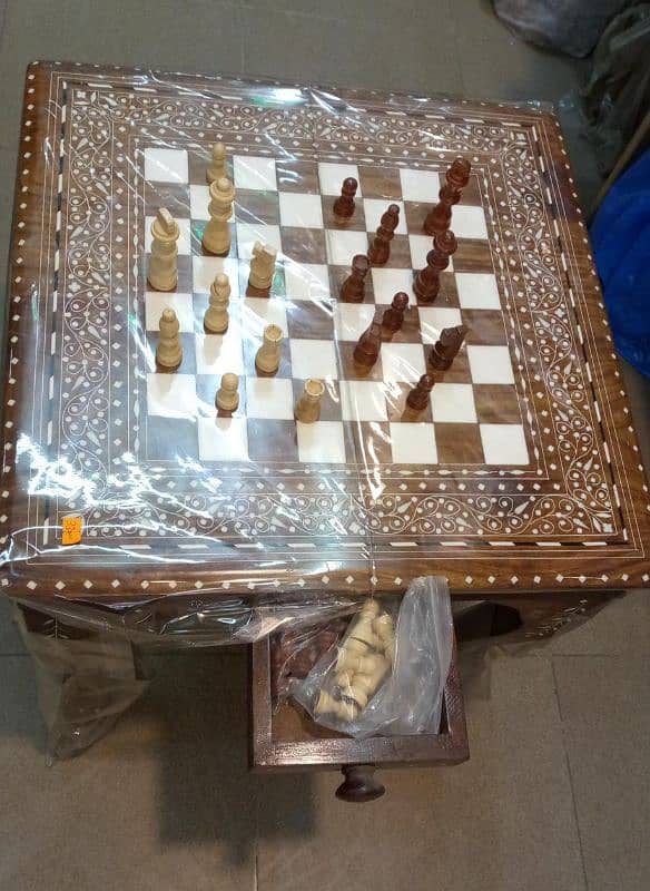 Pure Sheesham Wood Chess Table 0