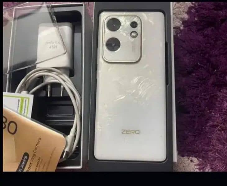 Infinix zero 30 (8+8/256) 4 months warnty 03096691197 1