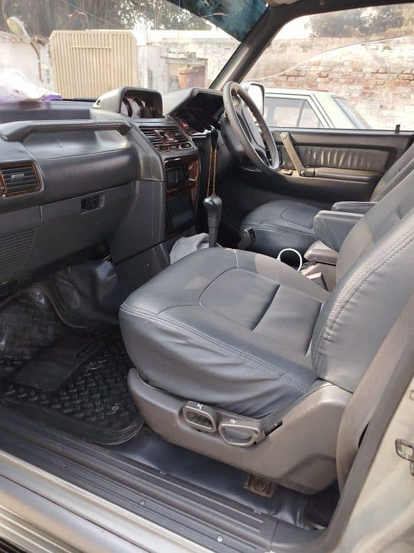 Mitsubishi Pajero 1995 contact on 0306-508000 10