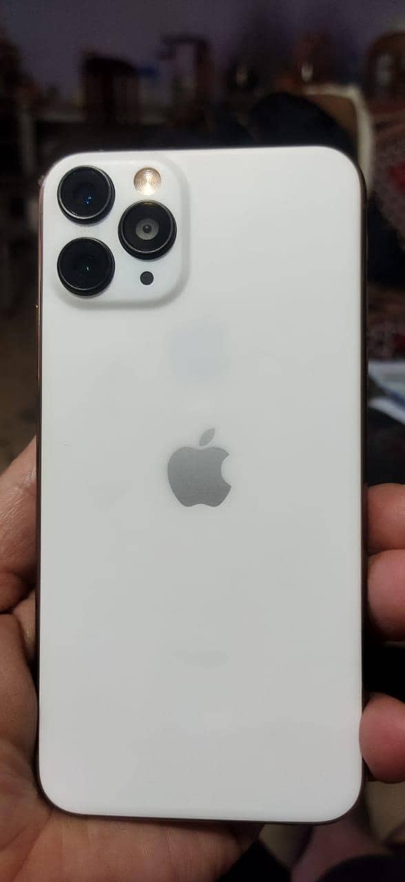 Apple iPhone XS 0