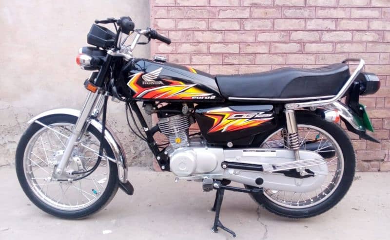 HANDA CD 125 CC motorcycle 2021 model 0