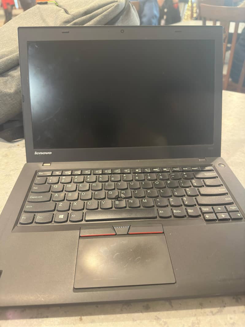 lenevo Thinkpad core  i5 5th gen 8GB RAM 256 GB SSD 0