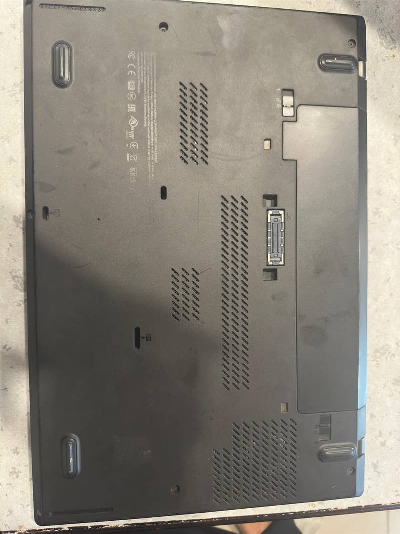 lenevo Thinkpad core  i5 5th gen 8GB RAM 256 GB SSD 1