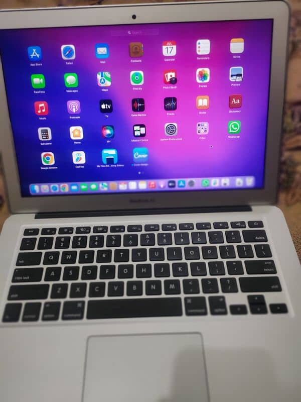 apple Mac book air 2017 1