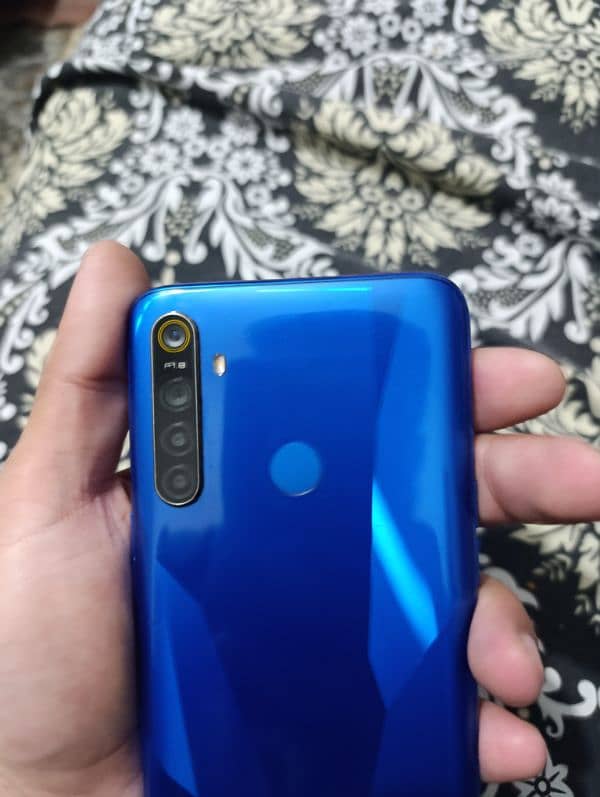 Realme 5 4/64gb for sale in good condition 5