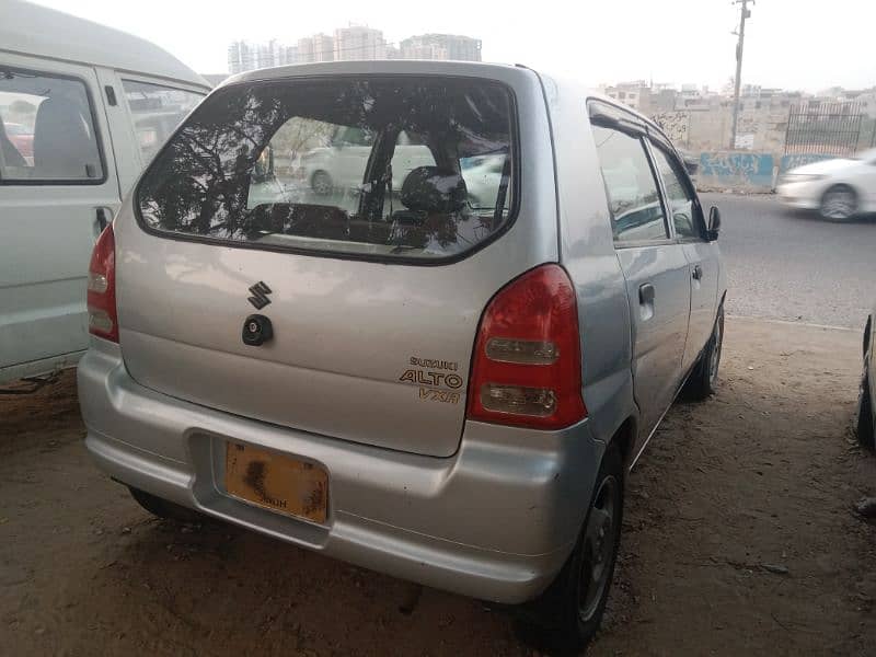 Suzuki Alto 2002 3