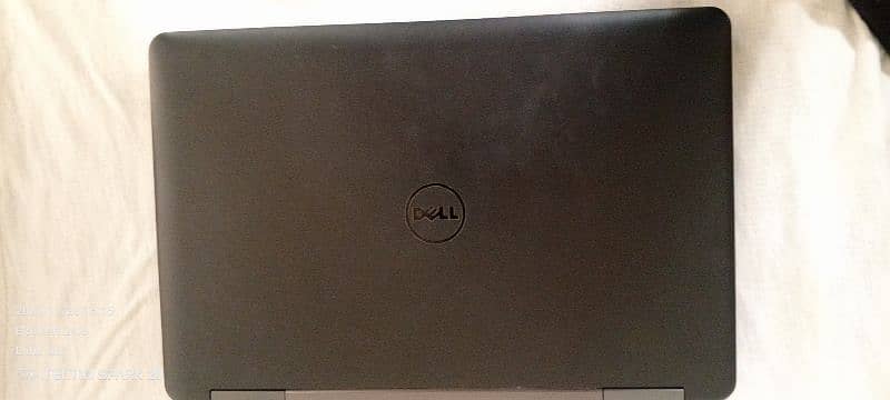 Dell latitude corei5 3rd generation 8gb Ram/256gb Rom 0